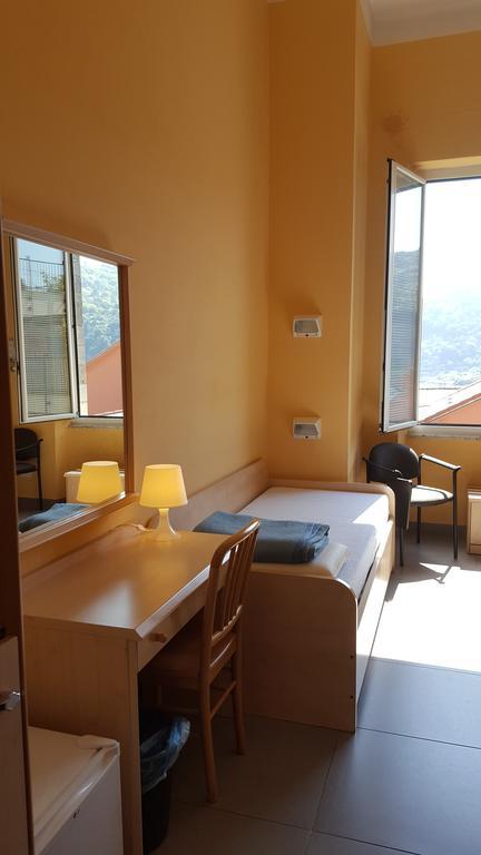 Ostello Porto Venere エクステリア 写真